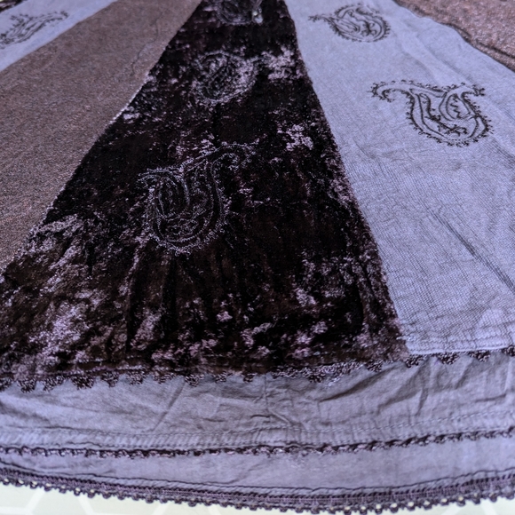 Vtg Boho Velvet Skirt Gypsy Cosplay Raaga Patchwork Embroidered OS Purple Brown - Picture 8 of 14